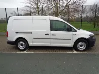 Gebraucht VW Caddy Startline 102 PS (75 kW) 2018 Weiß Van / Kleinbus