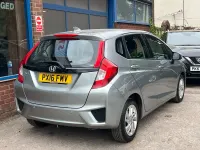 Used Honda Jazz SE 102 HP (75 kW) 2016 Silver Hatchback