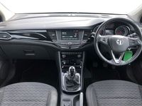 used Vauxhall Astra HATCHBACK 1.4T 16V 150 SRi 5dr [Cruise control + speed limiter, LED daytime running lights,Solar glass windscreen]