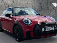 Used Mini Cooper Hatch 134 HP (98 kW) 2021 Red Hatchback