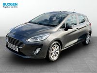 Used Ford Fiesta Zetec 70 HP (51 kW) 2019 Grey Hatchback