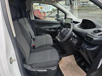 Used Peugeot Partner 2021 White MPV