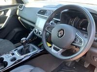 Begagnad Renault Kadjar Version S 140 HK (102 kW) 2021 SUV