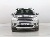 Begagnad Ford Kuga Titanium 120 HK (88 kW) 2019 Grå SUV