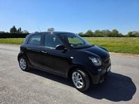 Used Smart ForFour Passion 71 HP (52 kW) 2018 Black Hatchback