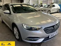 Used Vauxhall Insignia SRi 136 HP (100 kW) 2017