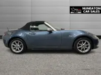 Usado Mazda MX5 131 HP (96 kW) 2017 Azul Cabrios