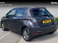Begagnad Toyota Yaris 101 HK (74 kW) 2014 Halvkombi