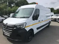 Used Renault Master Business 2022 White MPV