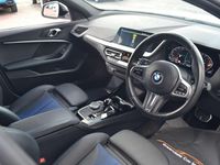 Second-hand BMW 118 M Sport 136 CP (100 kW) 2023 Alb Hatchback
