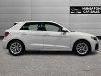 Used Audi A1 Sportback Sport 95 HP (69 kW) 2024 White Hatchback