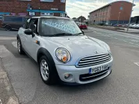 Used Mini Cooper D Hatch 112 HP (82 kW) 2013 Silver Hatchback