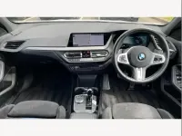 Używany BMW M135 Comfort Edition 306 KM (225 kW) 2021 Biały Hatchback