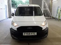 Used Ford Transit Connect 100 HP (73 kW) 2019 White MPV