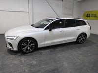 Begagnad Volvo V60 R-Design 190 HK (139 kW) 2020 Vit Kombi