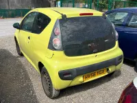Used Citroën C1 68 HP (50 kW) 2006 Yellow Hatchback
