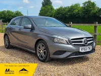 Begagnad Mercedes A180 2013 Grå Halvkombi