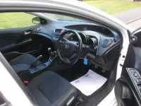 Used Honda Civic SE Plus 120 HP (88 kW) 2014 White Hatchback