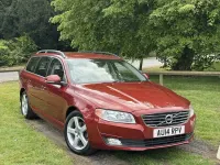 Second-hand Volvo V70 Business Edition 115 CP (84 kW) 2014 Roșu Break