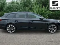 Begagnad Seat Leon FR Sport 272 HK (200 kW) 2022 Svart Kombi