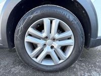 Second-hand Dacia Sandero Essentiel 90 CP (66 kW) 2023 Alb SUV
