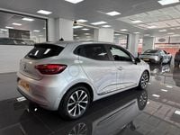 Used Renault Clio V Iconic 100 HP (73 kW) 2020 Silver Hatchback