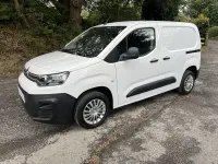 Used Citroën Berlingo 2019 White MPV