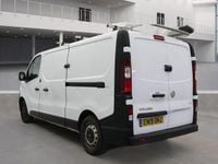 Used Vauxhall Vivaro 120 HP (88 kW) 2019 White MPV