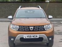 Used Dacia Duster Comfort 115 HP (84 kW) 2018 Orange SUV