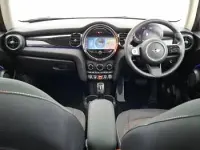 Used Mini Cooper Classic 136 HP (100 kW) 2023 Silver Hatchback