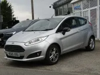 Begagnad Ford Fiesta Zetec 99 HK (72 kW) 2015 Silver Halvkombi