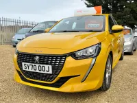 Gebraucht Peugeot 208 Active 75 PS (55 kW) 2020 Gelb Kleinwagen