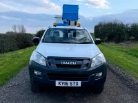 Used Isuzu D-Max 2016 White Pickup