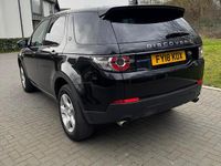 Second-hand Land Rover Discovery Sport Pure 2018 Negru SUV