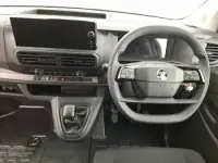 New Vauxhall Vivaro 2025 White MPV