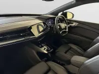 Used Audi Q4 e-tron Performance 125 kW (170 HP) 2022 White SUV