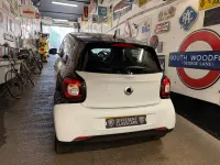 Used Smart ForFour Prime 71 HP (52 kW) 2019 Black Hatchback