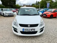 Used Suzuki Swift SZ3 75 HP (55 kW) 2012 White Hatchback