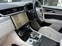 Begagnad Jaguar F-Pace R-Dynamic 204 HK (150 kW) 2024 Grå SUV