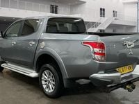 Used Mitsubishi L200 2017 Grey Pickup