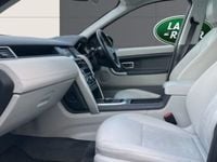 Used Land Rover Discovery Sport SE 180 HP (132 kW) 2017 Narvik black SUV