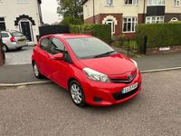 Used Toyota Yaris 2013 Red Hatchback