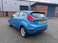 Used Ford Fiesta Zetec 82 HP (60 kW) 2012 Blue Hatchback