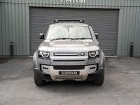 Używany Land Rover Defender S 250 KM (183 kW) 2022 Szary SUV