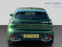 Used Peugeot 308 Allure Premium 129 HP (94 kW) 2023 Green Hatchback