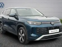New VW Tayron Match 147 HP (108 kW) 2026 Blue SUV
