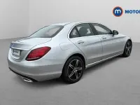 Usado Mercedes C200 Premium 184 HP (135 kW) 2019 Prateado Sedan