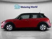 Usado Mini Cooper Classic 136 HP (100 kW) 2022 Vermelho Citadino