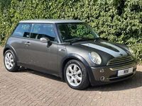 Używany Mini Cooper Hatch 2006 Szary Hatchback