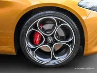 Used Alfa Romeo Giulia Veloce 276 HP (202 kW) 2023 Yellow Sedan